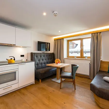 Aparthotel Tiroler Weinstube