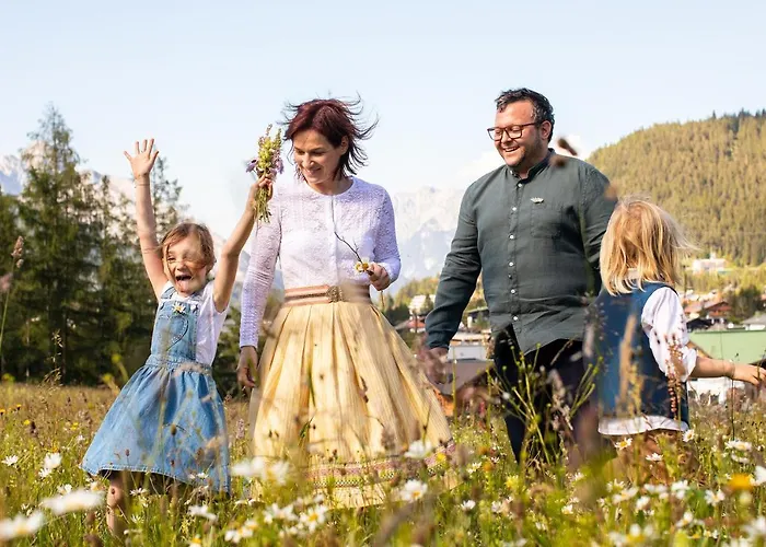 Tiroler Weinstube Апарт-отель