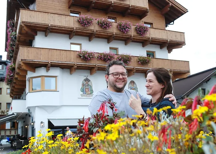 Tiroler Weinstube Aparthotel Seefeld in Tirol