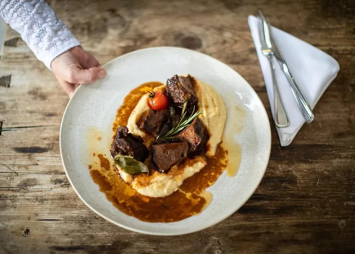 تيرولر فينستوب 4*